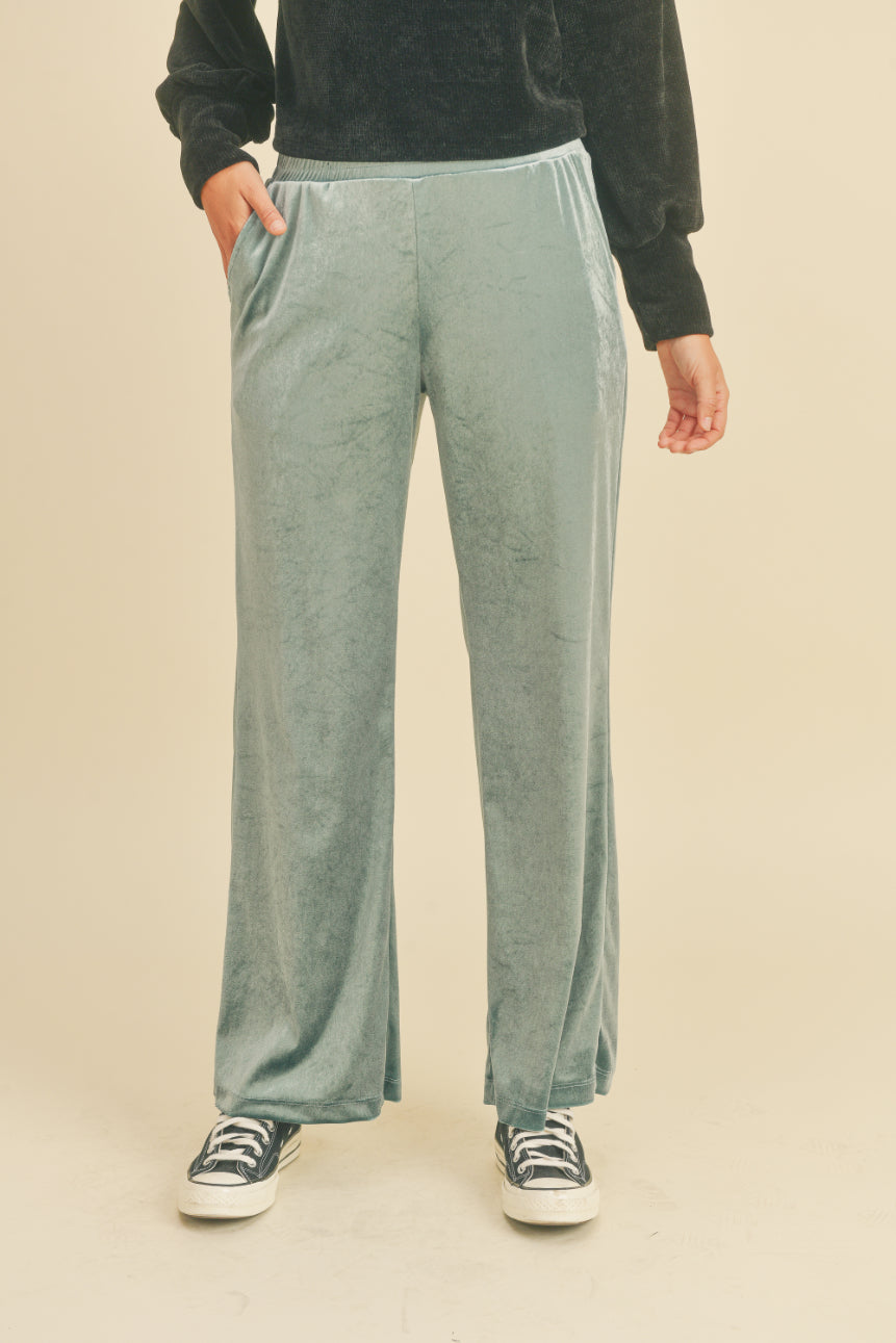 Glaring Velvet Pants