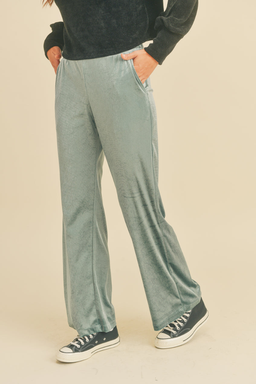 Glaring Velvet Pants