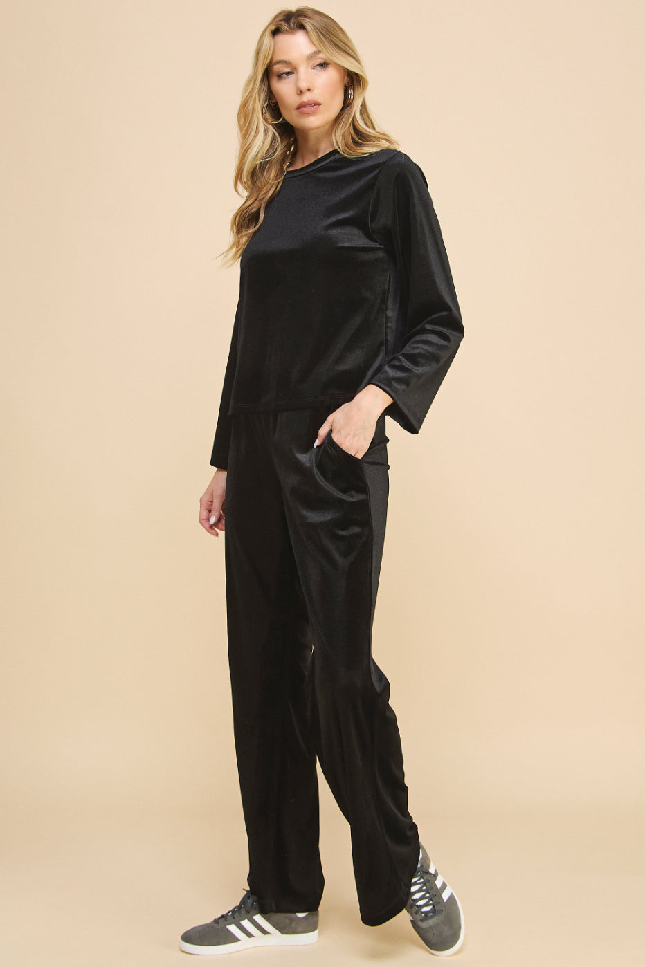 Glaring Velvet Blouse