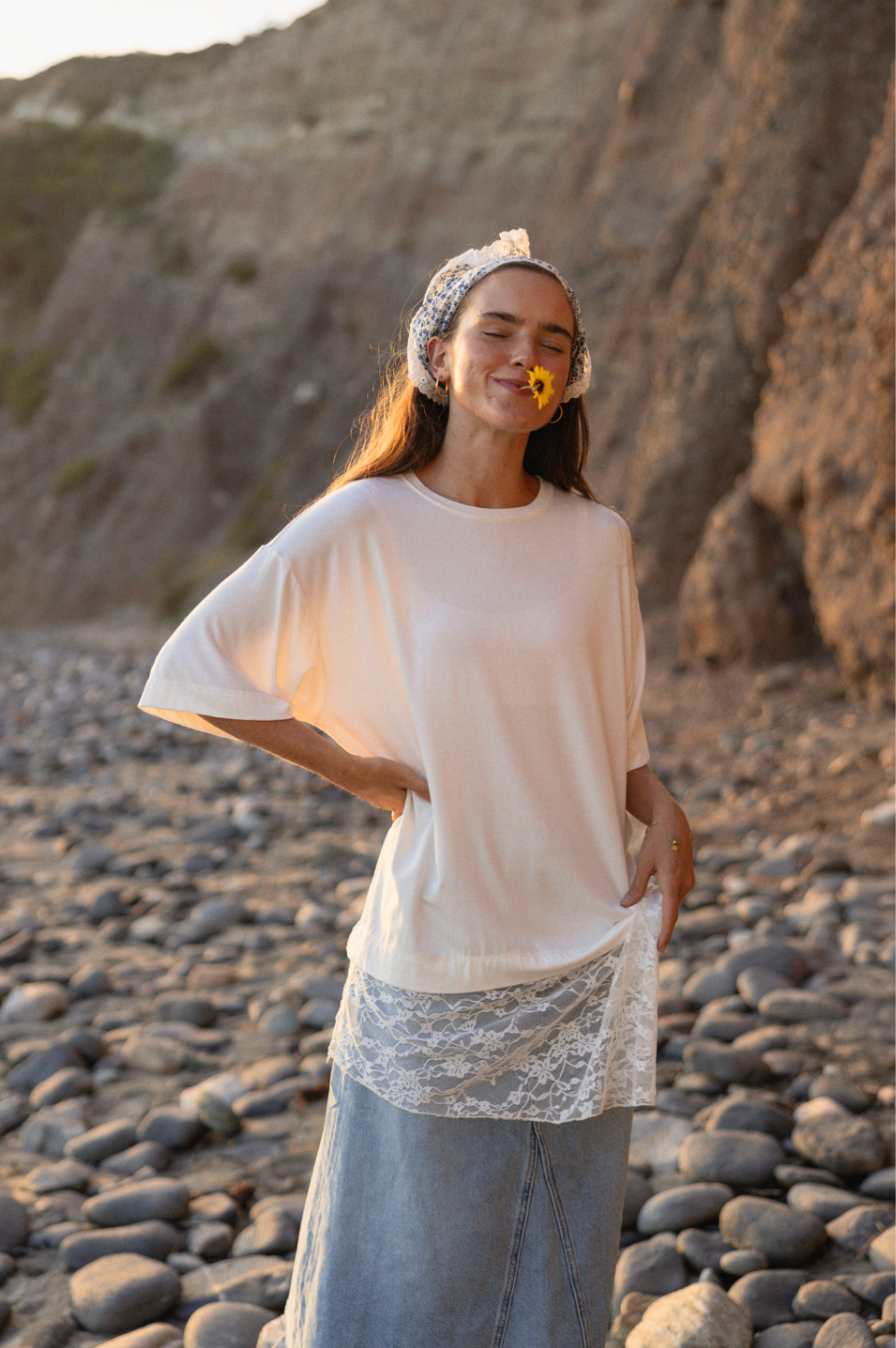 Liora T-shirt with Lace detail