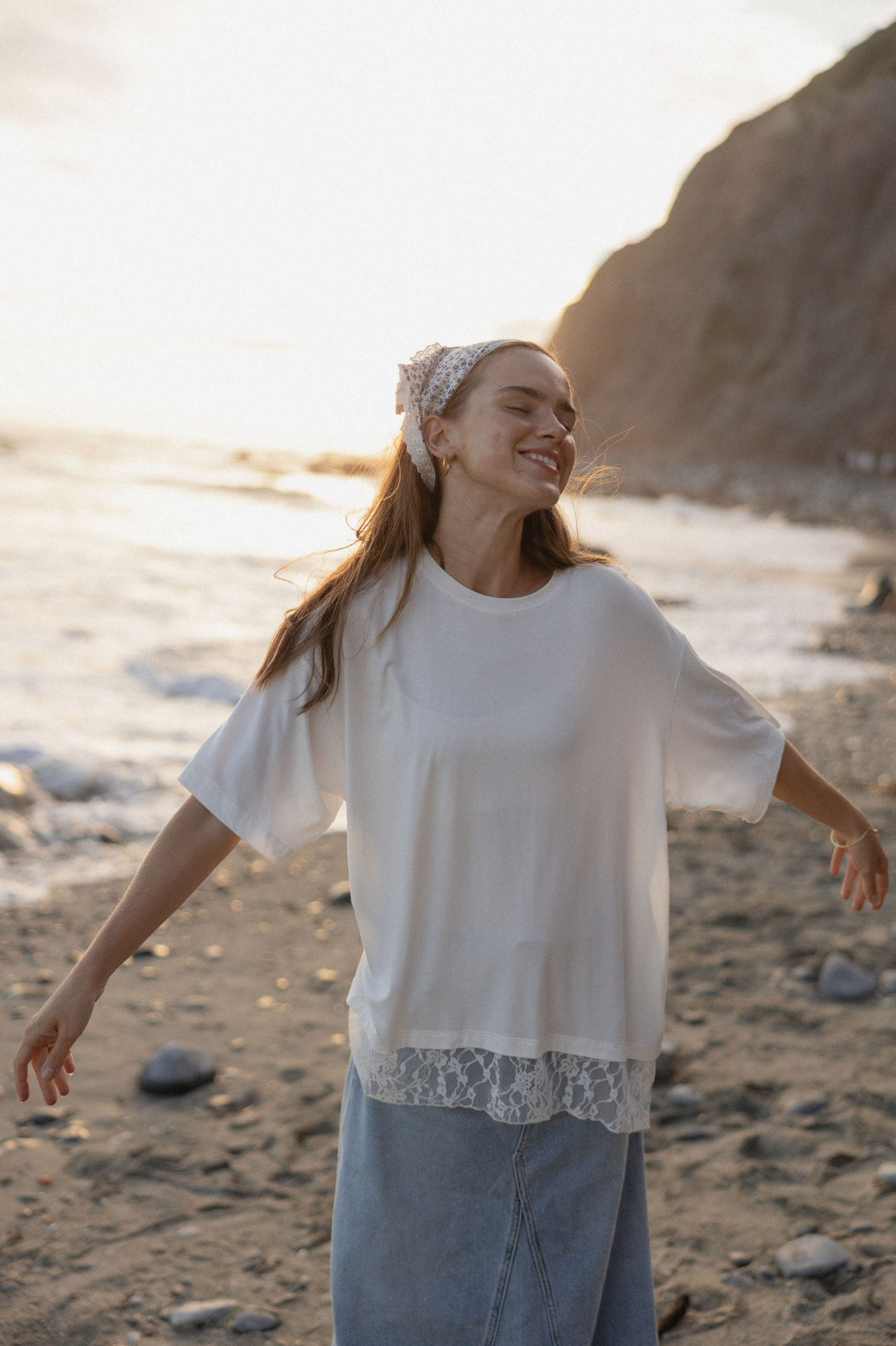 Aurielle T-shirt with Lace detail