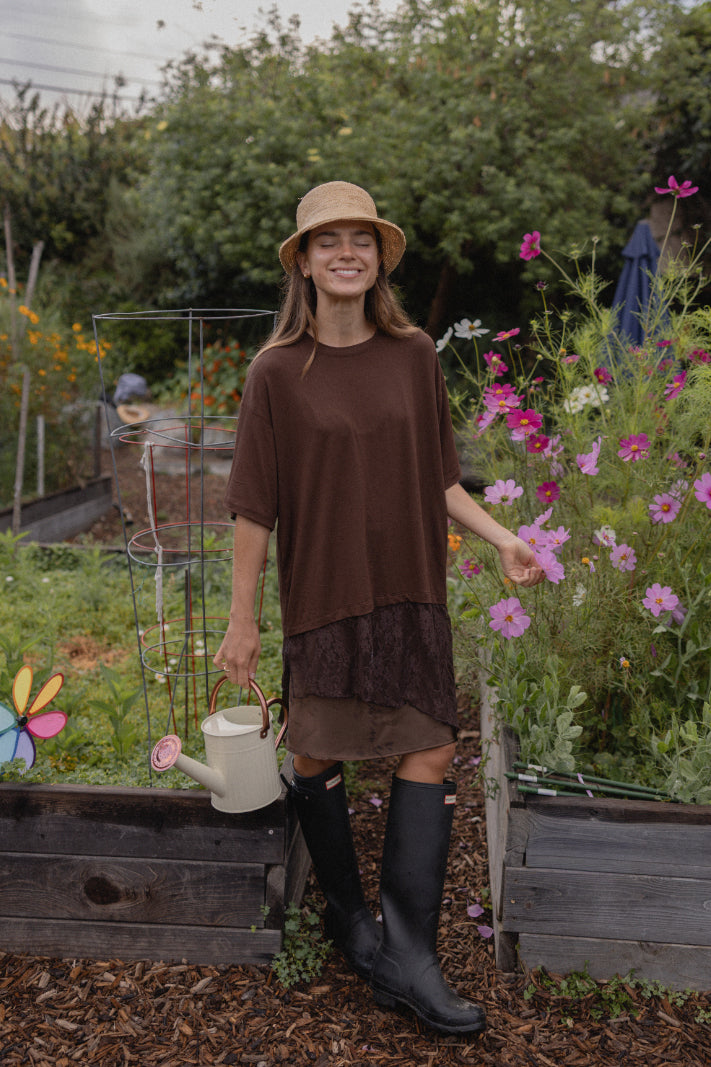 Liora T-shirt with Lace detail
