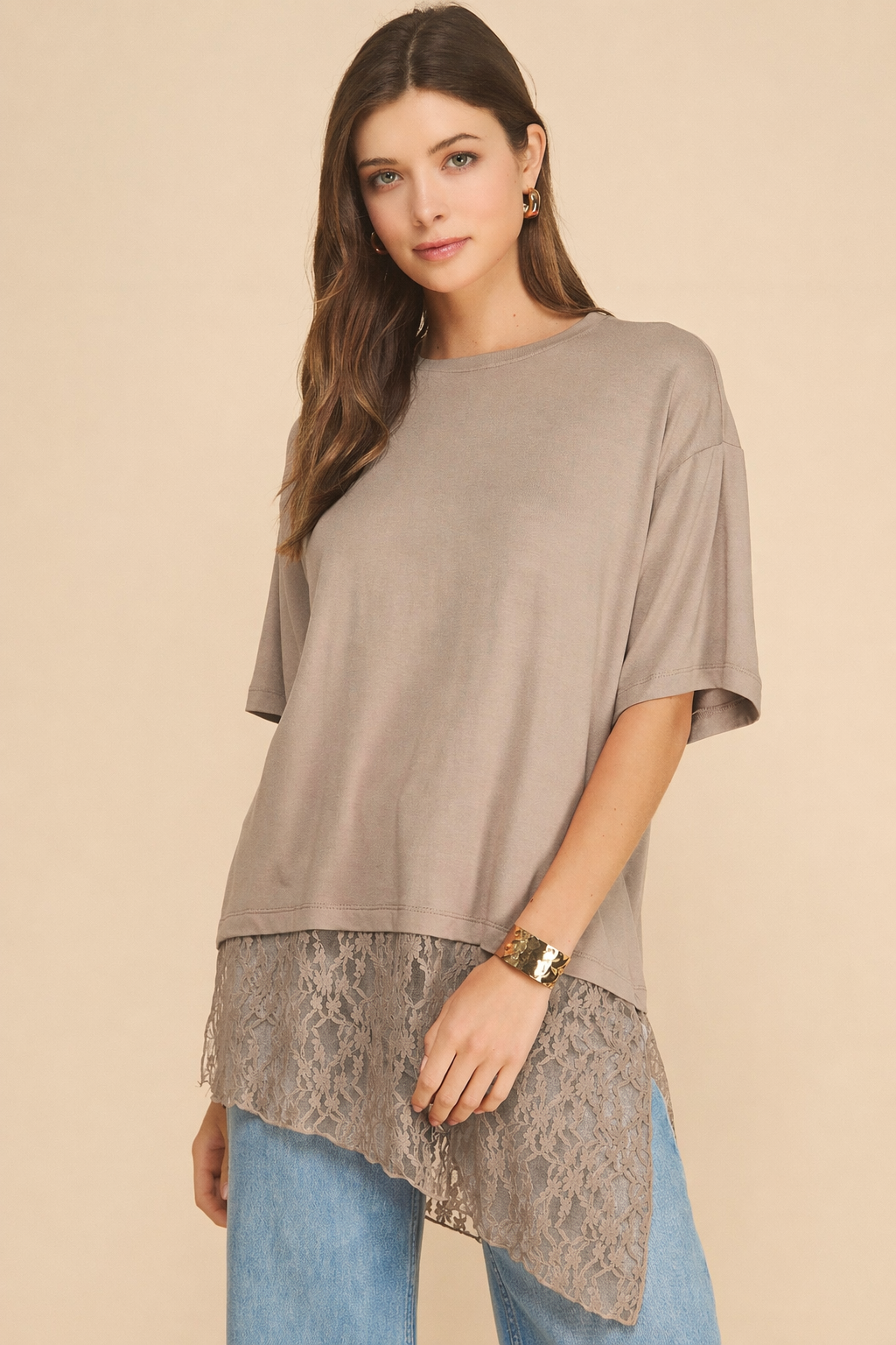 Liora T-shirt with Lace detail